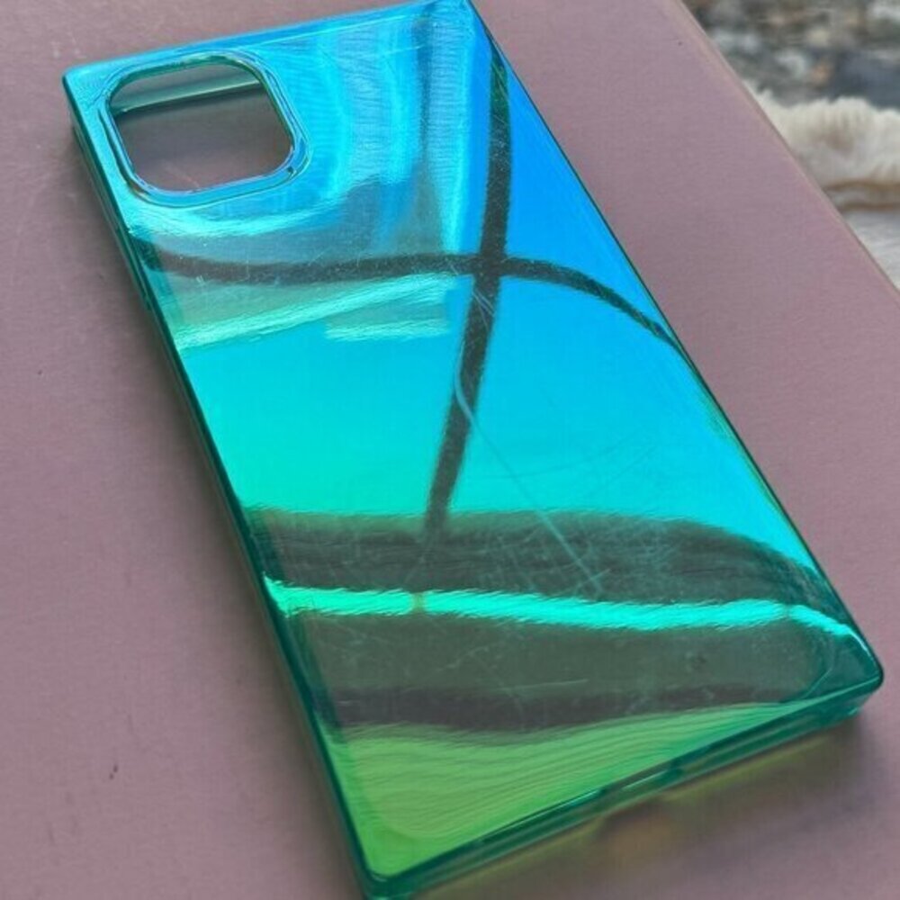 iPhone 11 Iridescent Blue/Green Squared Case